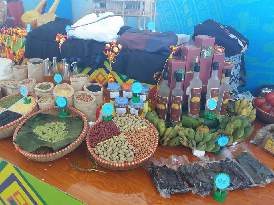 Hội chợ, Triển lãm nông nghiệp _ Thương mại năm 2017 các tỉnh Trung du và miền núi phía Bắc tại tỉnh Tuyên Quang