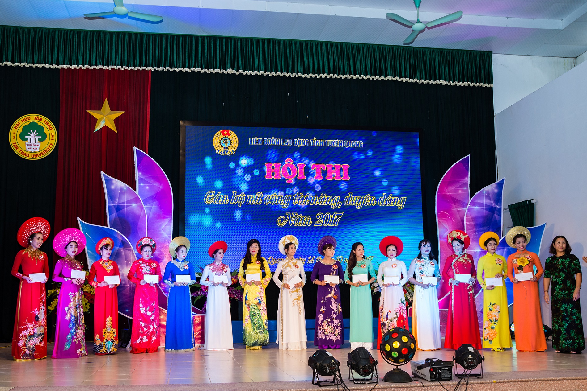 Album: Hội thi "Cán bộ nữ công tài năng, duyên dáng" tỉnh Tuyên Quang năm 2017