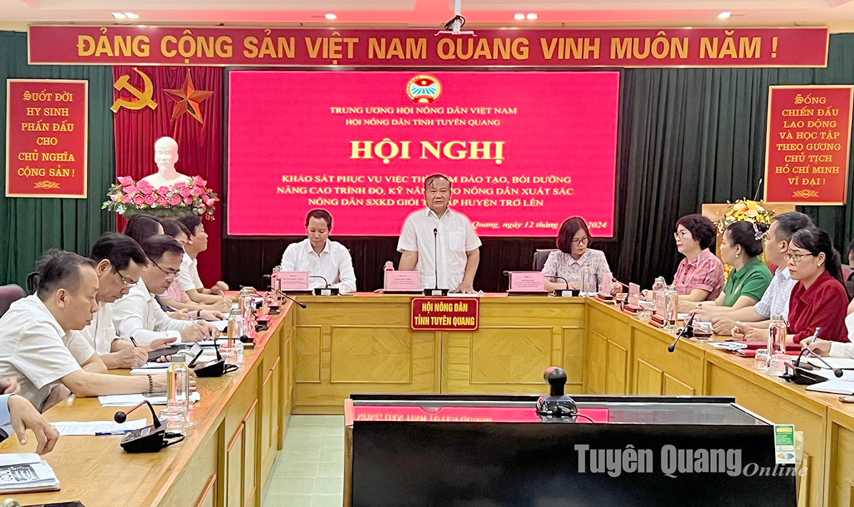Đoàn công tác Trung ương Hội Nông dân Việt Nam làm việc với Hội Nông dân tỉnh