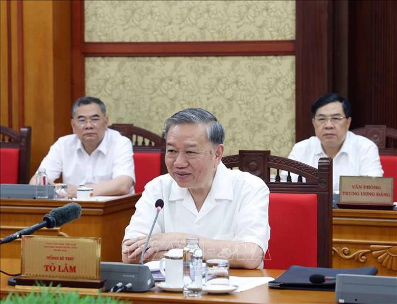 Tổng Bí thư Tô Lâm: Đa dạng hóa hình thức để nhân dân góp ý sửa đổi, bổ sung một số điều của Hiến pháp 2013